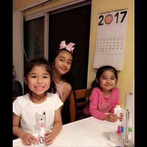 Meet your Posher, Adriana